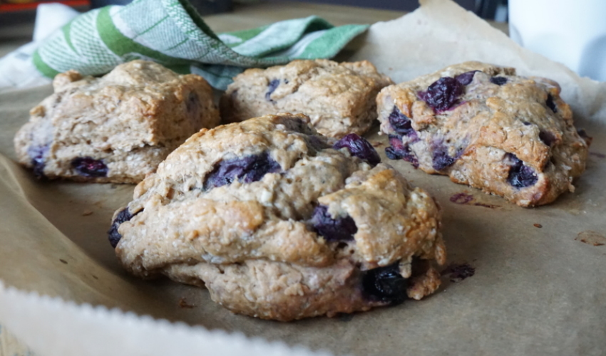 Vegan bosbessen scones