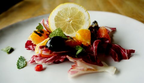 recept bitterzoete witlof salade met citrusvruchten