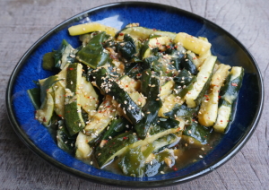 Courgette met zeewier salade