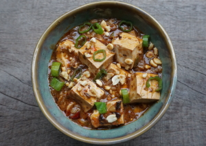 Vegan mapo tofu met pinda ipv gehakt