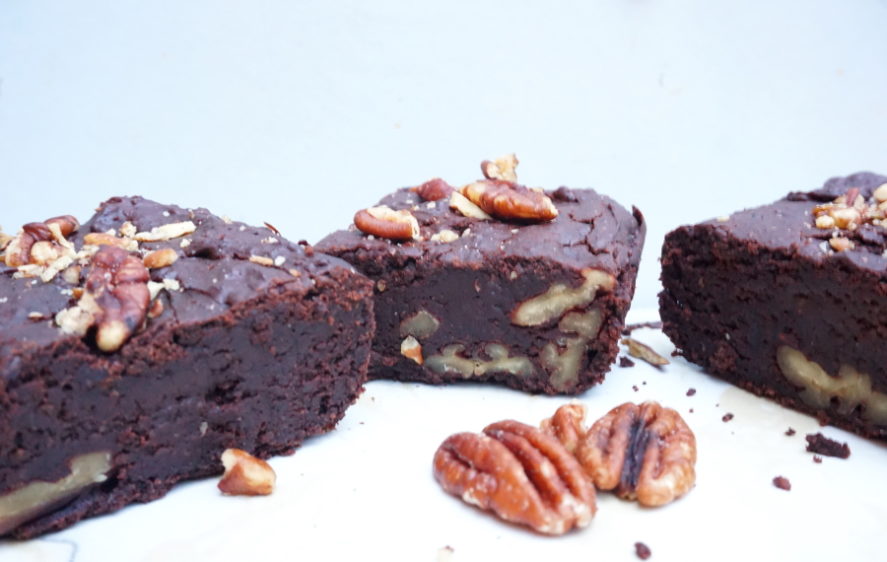 Vegan zwarte bonen brownies