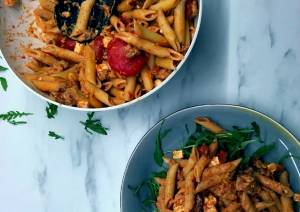 paprika feta pasta salade